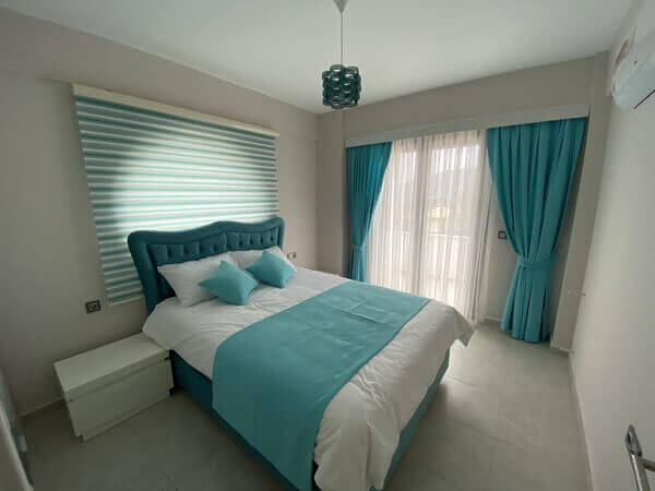 Turquoise-Room-1-600.jpg